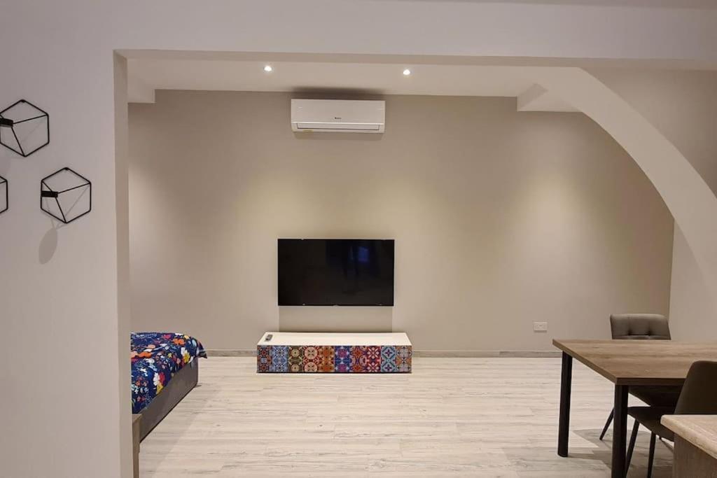 Highly Finished Studio Home In Valletta Exteriör bild